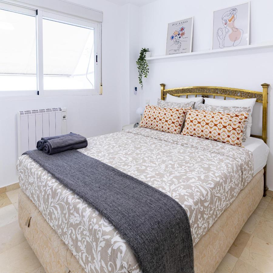 Mariana & Ganivet - Hostatel Apartament