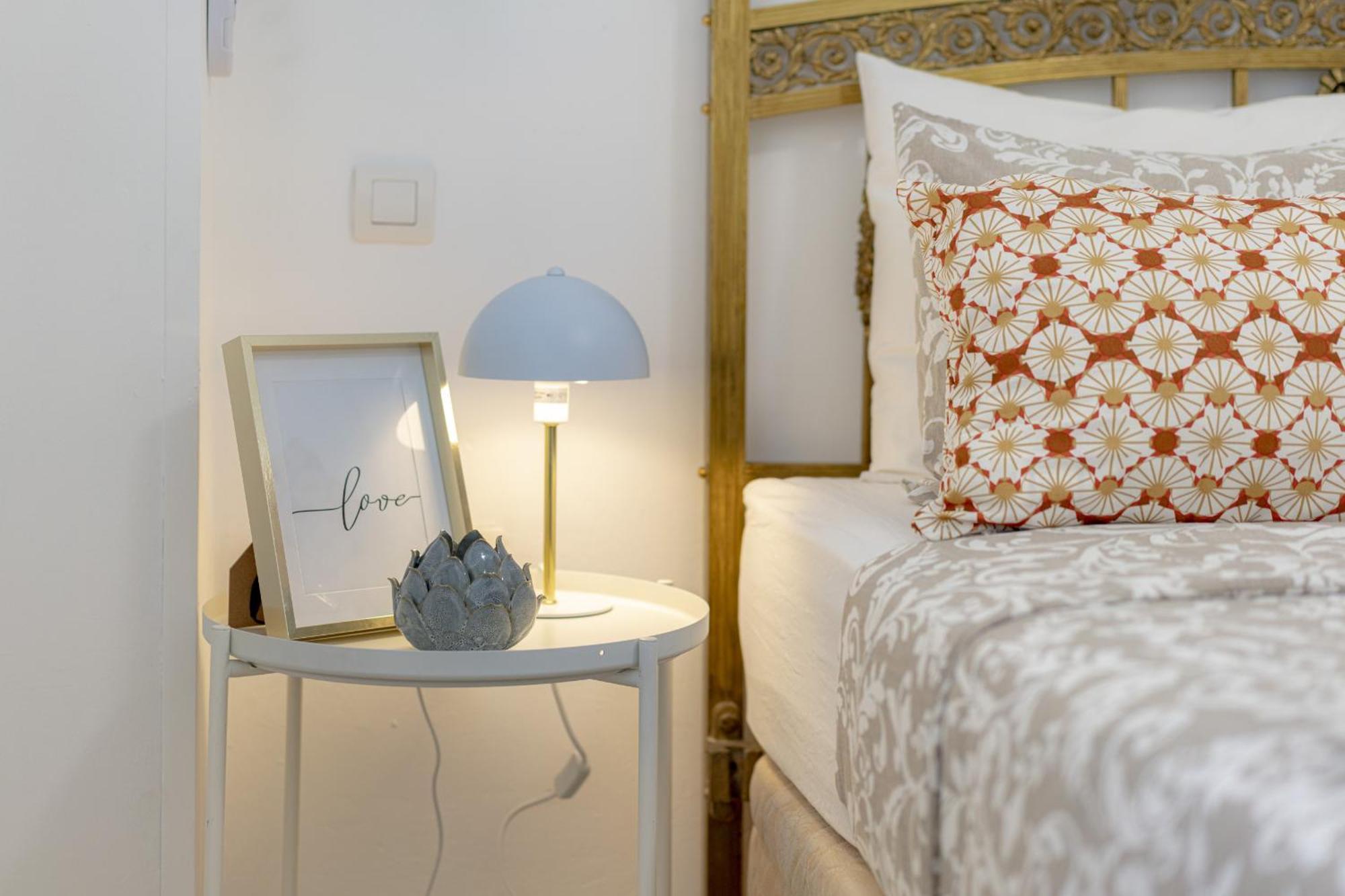 Apartament Mariana & Ganivet - Hostatel *